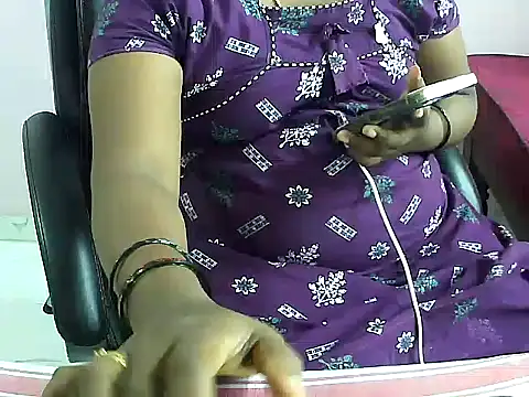 Snapshot of telugu_indhu_0001 chatting on 30, 6, 2026 telugu indhu 0001 online show from 30, 6, 2026