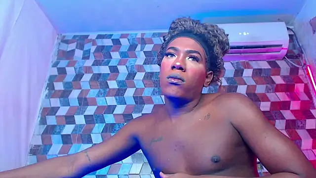 Snapshot of newgroupxxx chatting on 3, 3, 2025 newgroupxxx online show from 3, 3, 2025