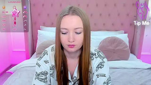 ChloeSug online show from 9, 11, 2025