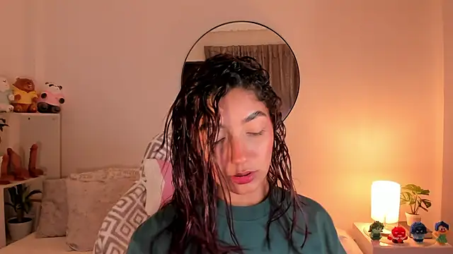 martina roldam online show from 18, 3, 2025