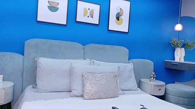 martina roldam online show from 17, 1, 2026