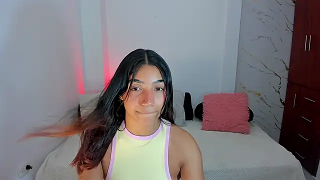 martina roldam online show from 13, 5, 2026