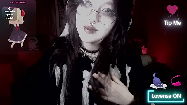 Snapshot of chloe_crystall_killer chatting on 12, 10, 2025 chloe crystall killer online show from 12, 10, 2025