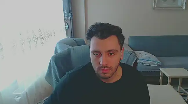 handsomeee04 online show from 2, 2, 2025