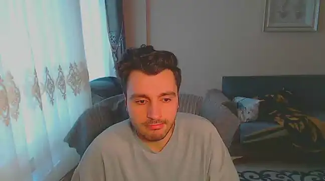 handsomeee04 online show from 14, 2, 2025