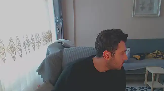 handsomeee04 online show from 19, 2, 2025