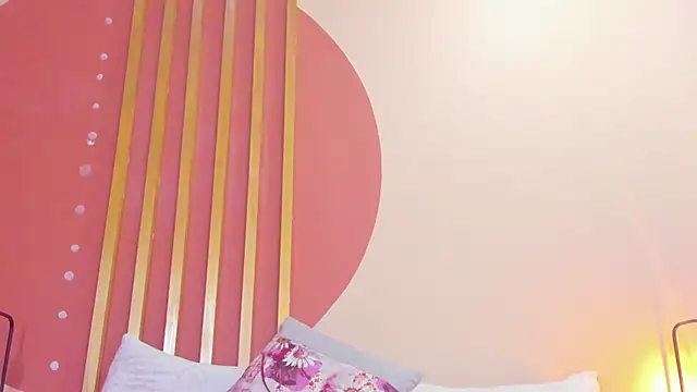 Snapshot of Nicole_Angels_ chatting on 15, 2, 2025 Nicole Angels online show from 15, 2, 2025