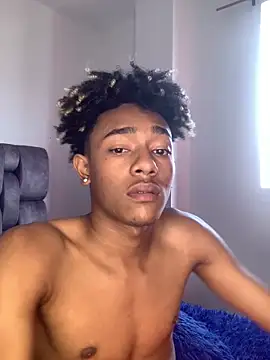 Snapshot of Boy_cock18 chatting on 20, 12, 2024 Boy cock18 online show from 20, 12, 2024