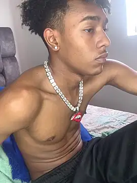 Snapshot of Boy_cock18 chatting on 24, 12, 2024 Boy cock18 online show from 24, 12, 2024