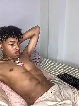 Snapshot of Boy_cock18 chatting on 2, 1, 2025 Boy cock18 online show from 2, 1, 2025