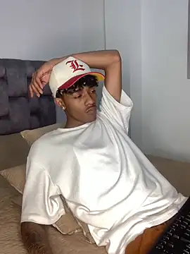 Snapshot of Boy_cock18 chatting on 25, 1, 2025 Boy cock18 online show from 25, 1, 2025