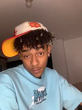 Snapshot of Boy_cock18 chatting on 20, 2, 2025 Boy cock18 online show from 20, 2, 2025
