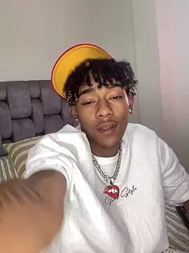 Snapshot of Boy_cock18 chatting on 20, 2, 2025 Boy cock18 online show from 20, 2, 2025