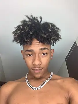 Snapshot of Boy_cock18 chatting on 26, 2, 2025 Boy cock18 online show from 26, 2, 2025