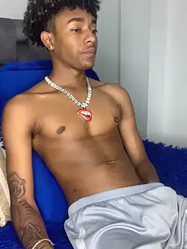 Snapshot of Boy_cock18 chatting on 13, 3, 2025 Boy cock18 online show from 13, 3, 2025