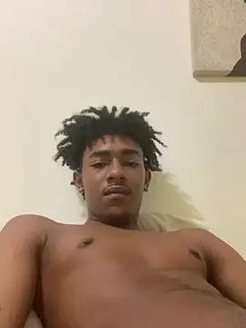Snapshot of Boy_cock18 chatting on 13, 9, 2025 Boy cock18 online show from 13, 9, 2025