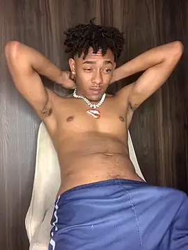 Snapshot of Boy_cock18 chatting on 14, 12, 2025 Boy cock18 online show from 14, 12, 2025