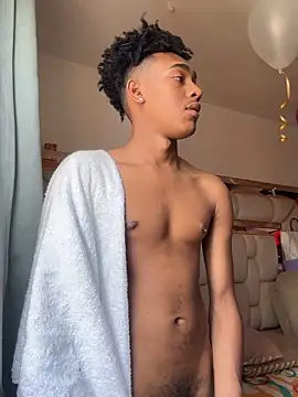 Snapshot of Boy_cock18 chatting on 22, 5, 2026 Boy cock18 online show from 22, 5, 2026