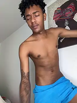 Snapshot of Boy_cock18 chatting on 28, 5, 2026 Boy cock18 online show from 28, 5, 2026