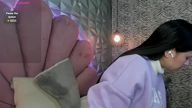 Snapshot of morgan_reds chatting on 2, 3, 2025 morgan reds online show from 2, 3, 2025