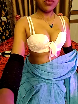 Snapshot of Little__Lia chatting on 23, 2, 2025 Little Lia online show from 23, 2, 2025