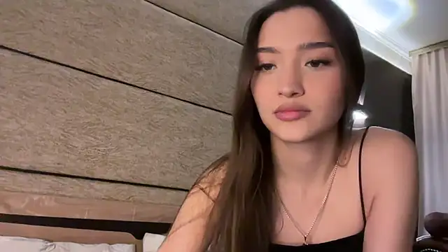 Snapshot of MilenaMilven chatting on 1, 1, 2025 MilenaMilven online show from 1, 1, 2025