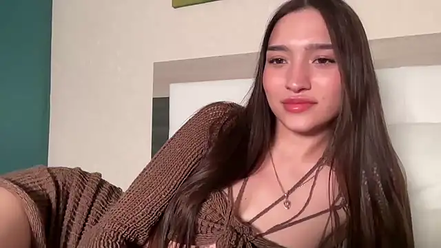 Snapshot of MilenaMilven chatting on 21, 3, 2025 MilenaMilven online show from 21, 3, 2025