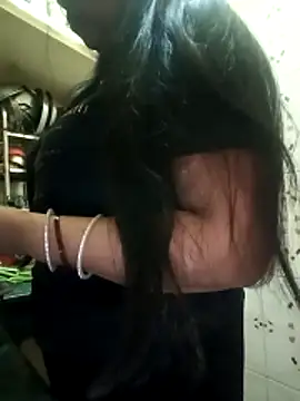 Snapshot of Soniya_444 chatting on 2, 3, 2026 Soniya 444 online show from 2, 3, 2026