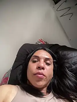 Snapshot of fox_naughty_violet chatting on 22, 12, 2024 fox naughty violet online show from 22, 12, 2024