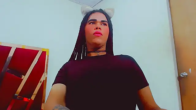 Snapshot of fox_naughty_violet chatting on 12, 9, 2025 fox naughty violet online show from 12, 9, 2025