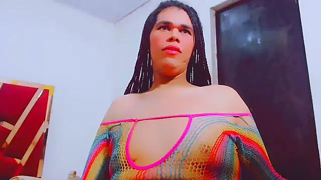 Snapshot of fox_naughty_violet chatting on 30, 9, 2025 fox naughty violet online show from 30, 9, 2025