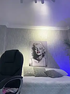 samy xoxox online show from 7, 1, 2025