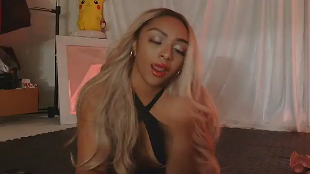 jaslenelovely online show from 4, 1, 2025