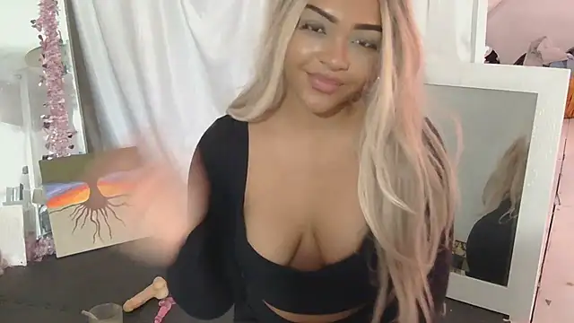 jaslenelovely online show from 4, 2, 2025