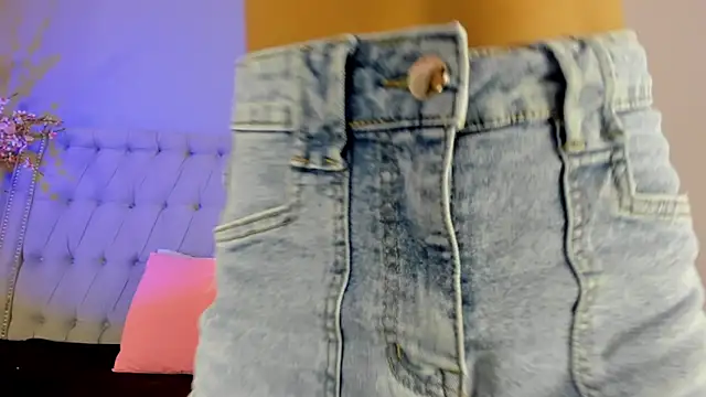 GysellHanson online show from 30, 11, 2025