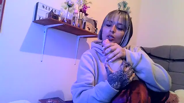 Snapshot of BlueStoneX chatting on 15, 3, 2026 BlueStoneX online show from 15, 3, 2026