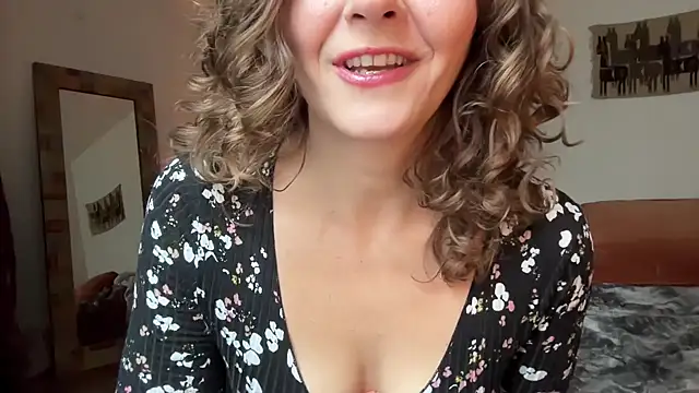 leahsparkles online show from 2, 11, 2025