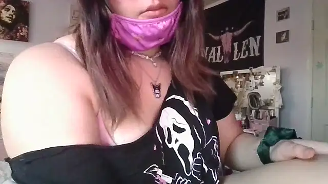 Snapshot of pink-hazee chatting on 24, 2, 2025 pink-hazee online show from 24, 2, 2025