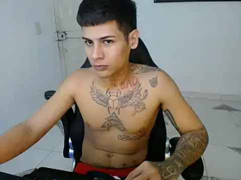 Clyde019 online show from 9, 1, 2025