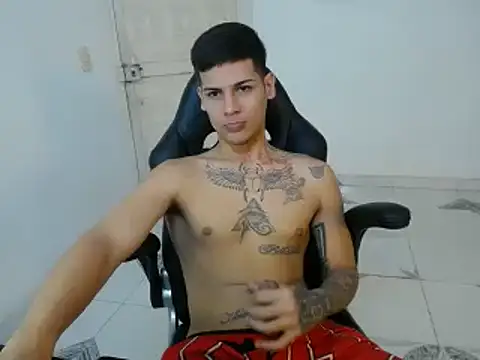 Clyde019 online show from 29, 1, 2025