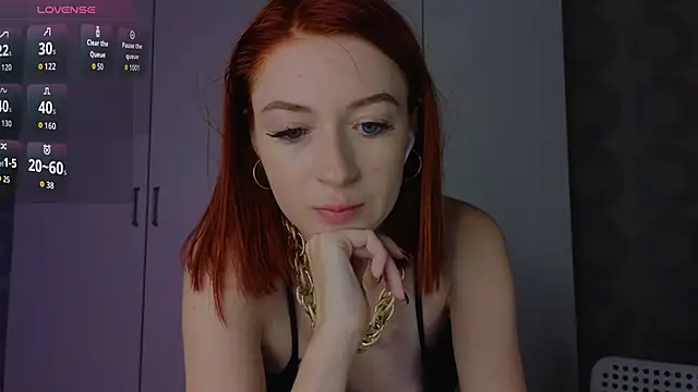 Snapshot of Cuteroxyfoxy chatting on 20, 6, 2026 Cuteroxyfoxy online show from 20, 6, 2026