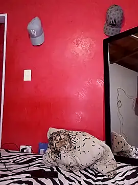 Snapshot of BlakeandRouse chatting on 14, 2, 2025 BlakeandRouse online show from 14, 2, 2025