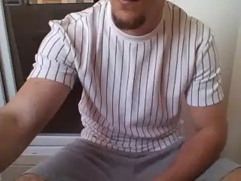 Snapshot of couplehot992 chatting on 8, 3, 2025 couplehot992 online show from 8, 3, 2025