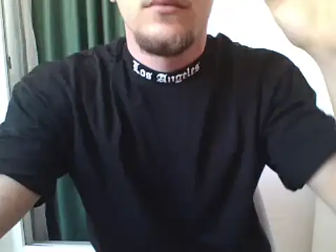 Snapshot of couplehot992 chatting on 10, 3, 2025 couplehot992 online show from 10, 3, 2025