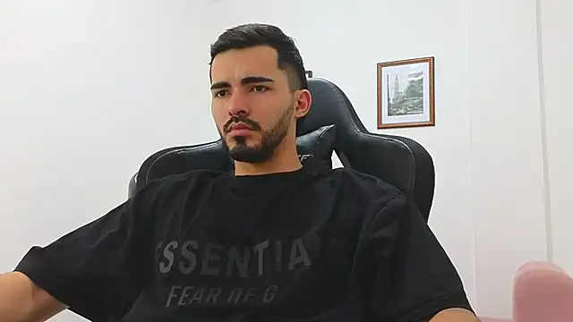 Massimoo 07 online show from 9, 1, 2025