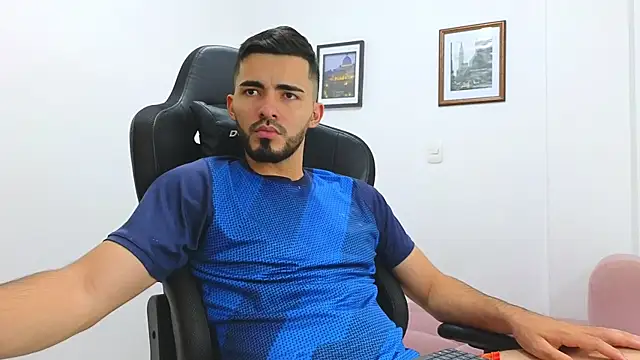 Massimoo 07 online show from 23, 1, 2025