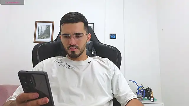 Massimoo 07 online show from 25, 10, 2025