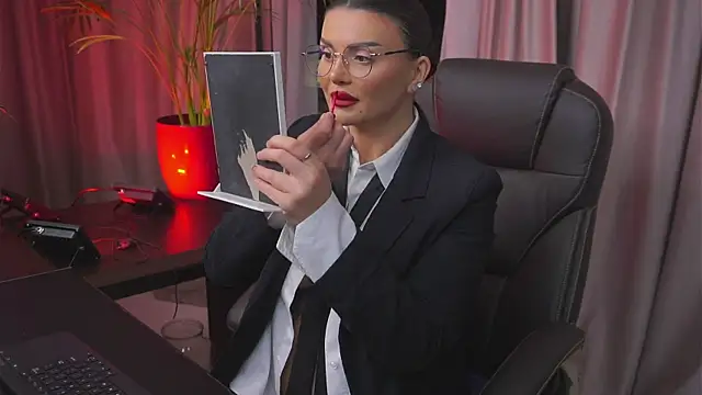 Snapshot of myakalifa chatting on 27, 1, 2025 myakalifa online show from 27, 1, 2025