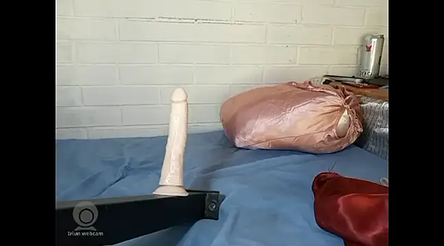 naughtyuki00 online show from 15, 2, 2025