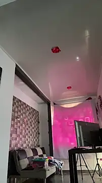 Sophia cyrus11 online show from 8, 3, 2026